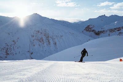 Skifahrer auf dem Skigebiet von Tignes